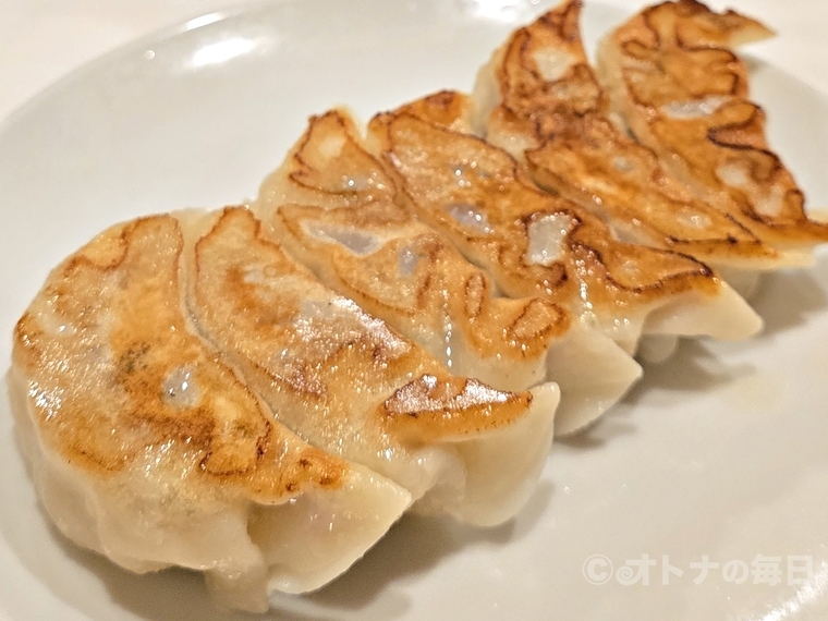 美味しん坊　神田　味坊　中華料理　ラム肉　羊肉串