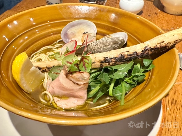 美味しん坊　神保町　水道橋　海老丸らーめん　フレンチ　ビストロ　ラーメン