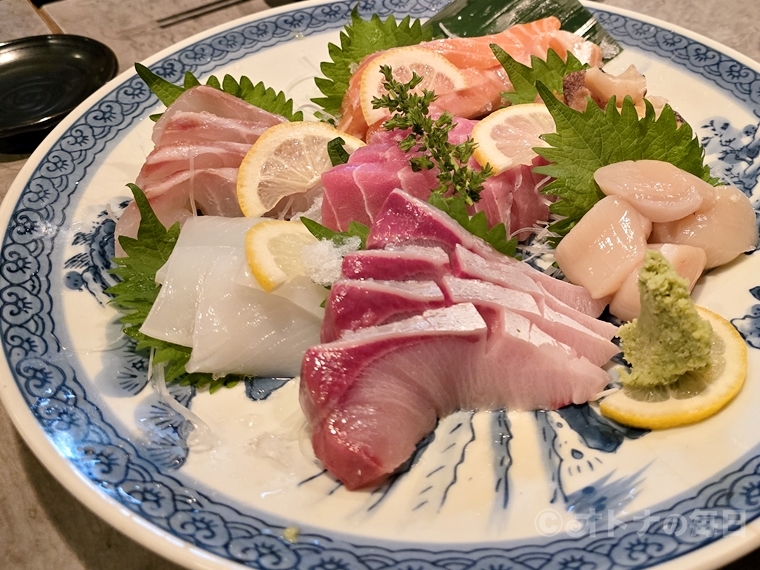 赤坂見附　赤坂グルメ　人気店　香吾芽　かごめ　うどん居酒屋