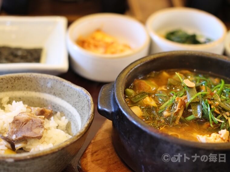 韓国グルメ　仁寺洞　ドマ　カルビ釜飯
