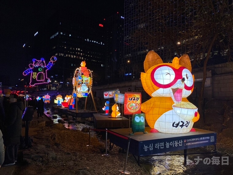 ソウル チョンゲチョン 清渓川 ランタンフェスティバル