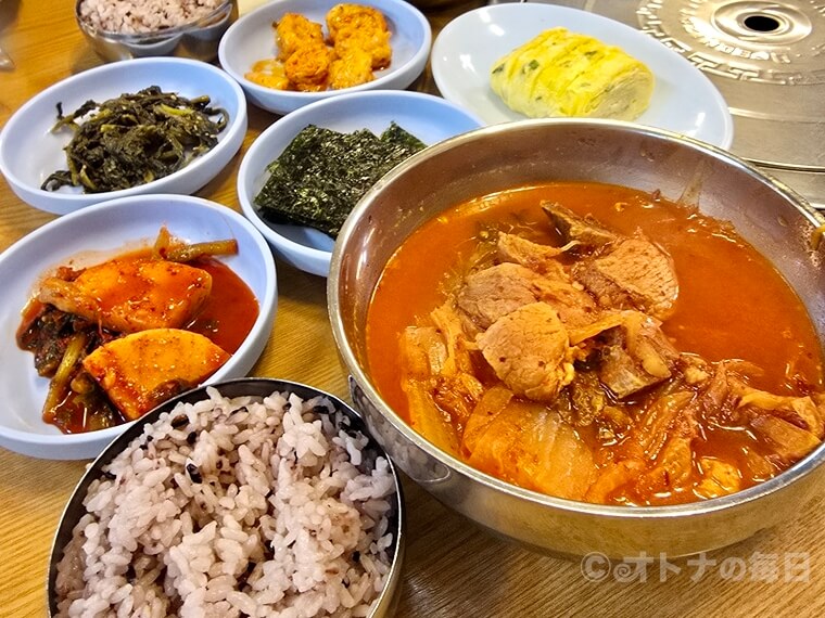 韓国グルメ キムチチゲ 5大キムチチゲ クルタリ