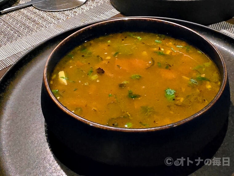 銀座　カレー　SEABIRDCOLONY　インド料理