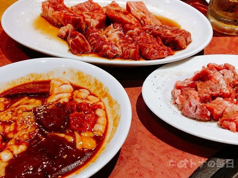 浅草 焼肉 本とさや ホルモン 美味しん坊