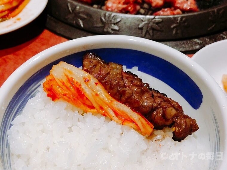 浅草 焼肉 本とさや ホルモン 美味しん坊