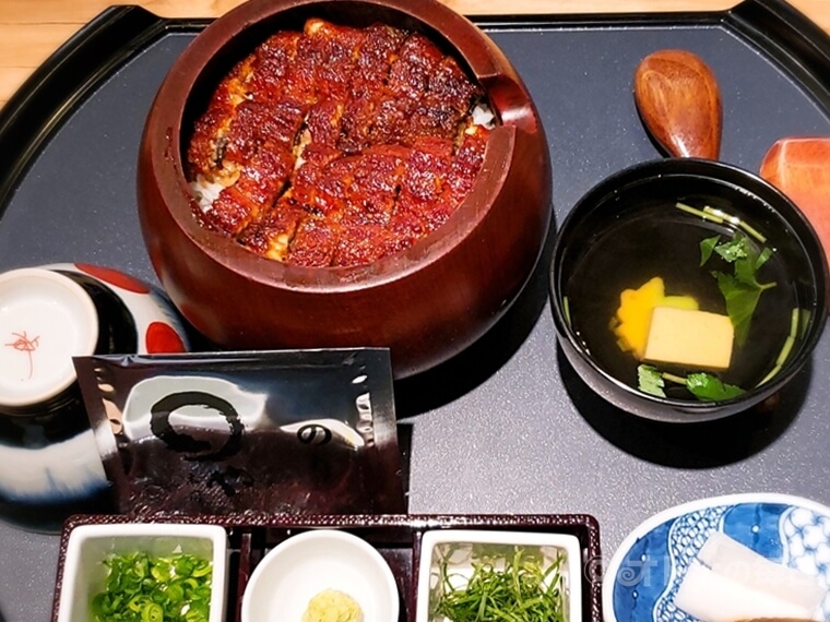 今日のランチ 六本木 まるや 本店 ミッドタウン ひつまぶし