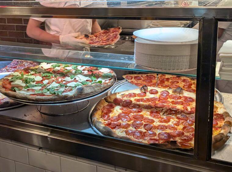 藤田久美子　旅エッセー　スパイダーマン　JOE‘S PIZZA　グリニッジビレッジ店