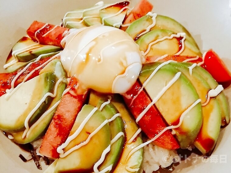 今日のランチ　神保町　アボカフェ　avocafe