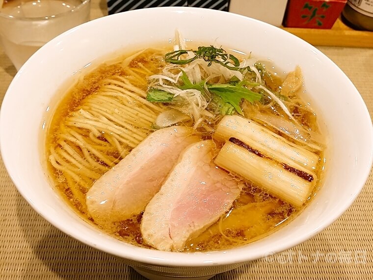 【今日のランチ、なに食べる?】アメ横で鴨とネギの旨味を存分に味わえる贅沢な一杯