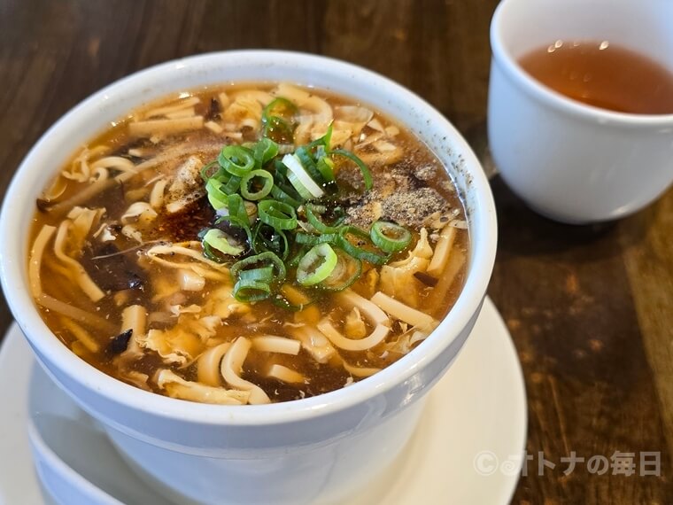 台湾グルメ 五草車中華食館 南昌店 チャーハン 古亭